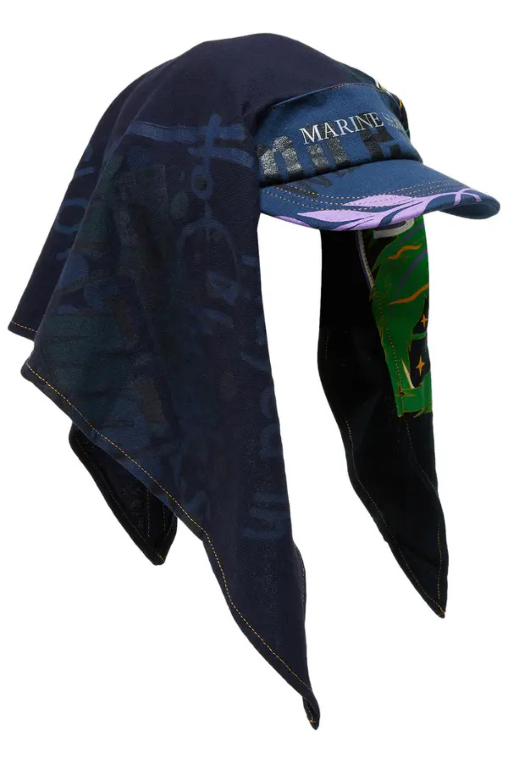 Graphic T-Shirt Veiled Cap Black